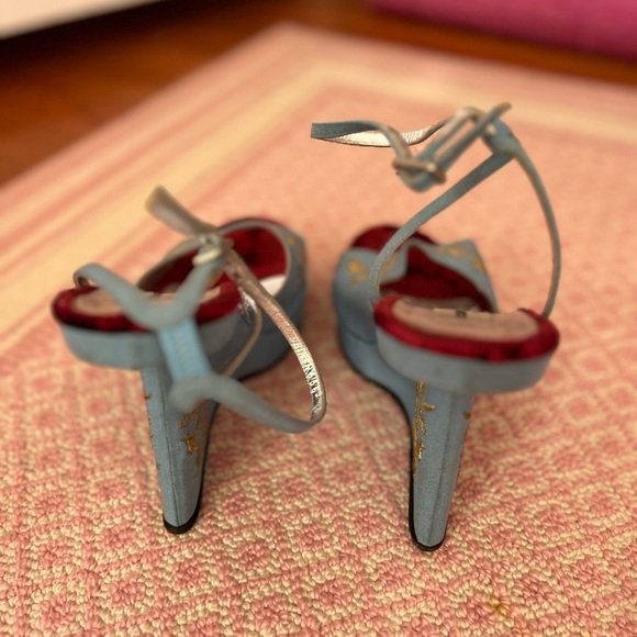 Dolce & Gabbana high heeled velvet shoes. Size 40 1/2 - Picture 2 of 5